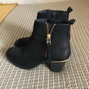 Steve Madden Black Booties